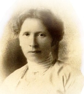 Photo of photos/Julia MacLennan Miller portrait